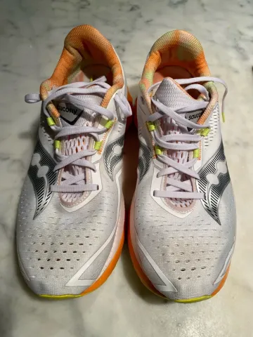 Used Saucony Endorphin Speed 4 bike — image 11 of 15