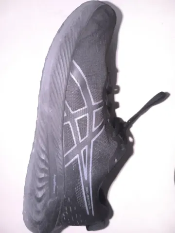 Used Asics Gel-excite 10 bike — image 3 of 3