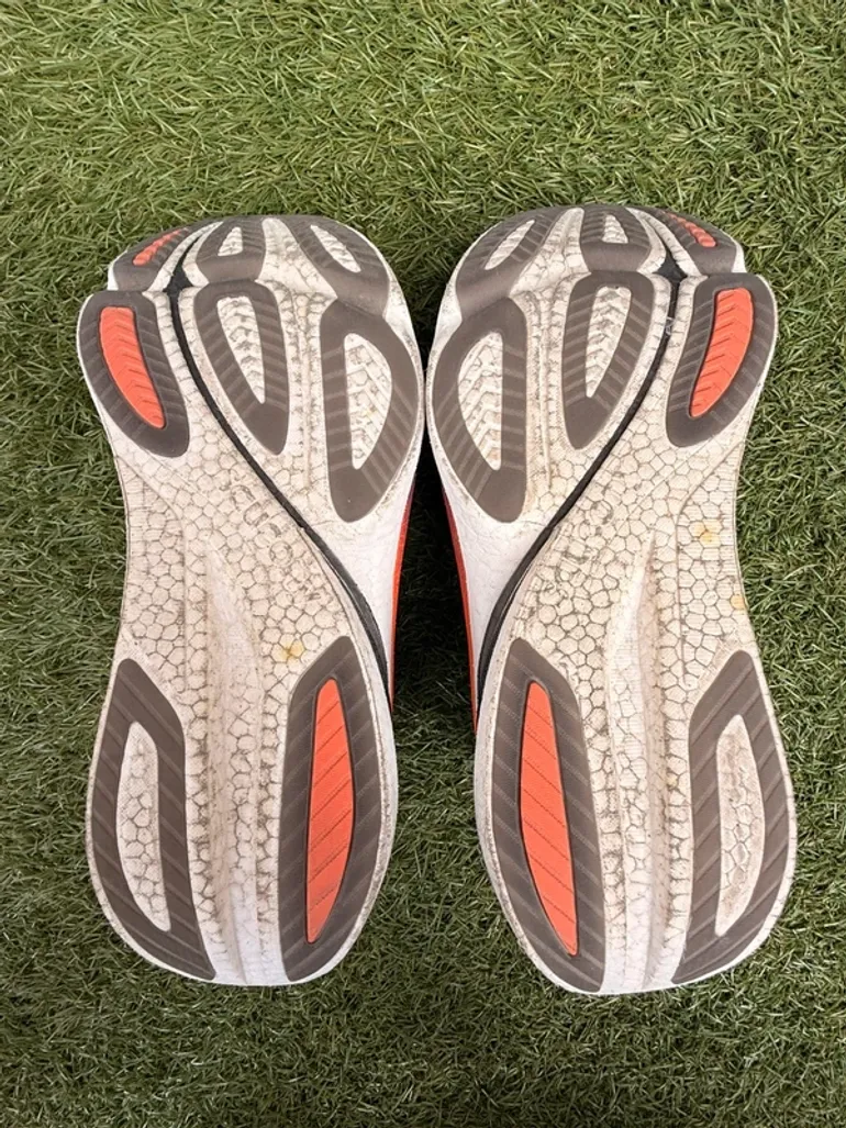 Saucony Endorphin Series bike d'occasion — image 4 sur 8
