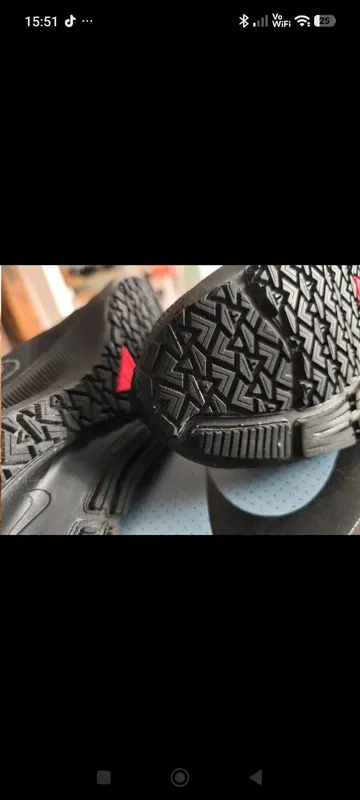Used Pegasus Nike Air Zoom 37 Shield bike — image 13 of 13