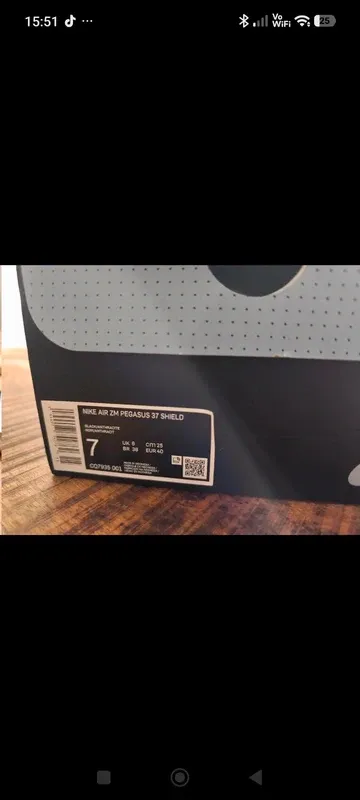 Used Pegasus Nike Air Zoom 37 Shield bike — image 8 of 13