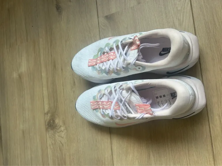 Nike shoes Size 44.5 bike d'occasion — image 3 sur 7