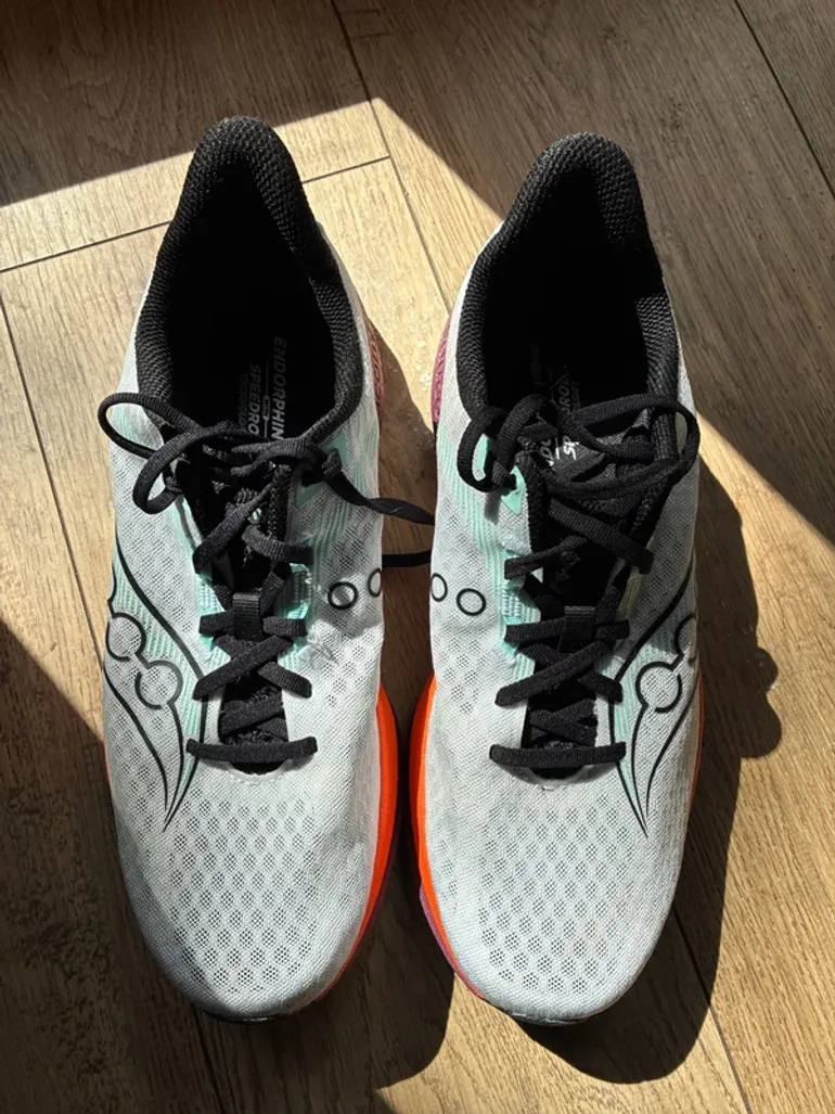 Used Saucony Endorphin speed 5 bike — image 2 of 10