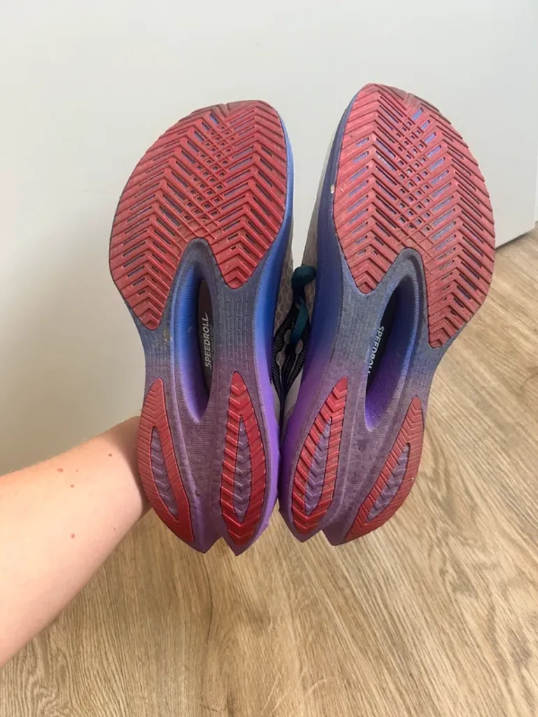 Used Saucony Endorphin Pro 4 bike — image 6 of 10