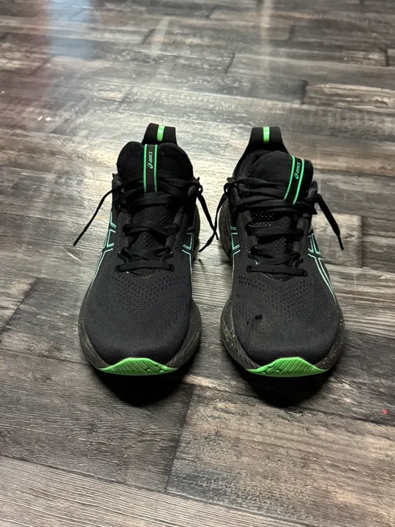 Used Asics Gel Nimbus 26 bike — image 8 of 9