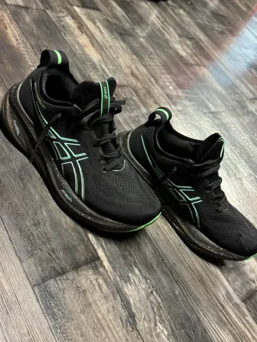Used Asics Gel Nimbus 26 bike — image 7 of 9