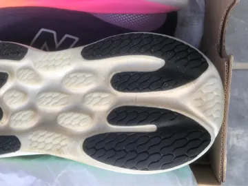 Used New Balance 1080 v15 bike — image 8 of 15