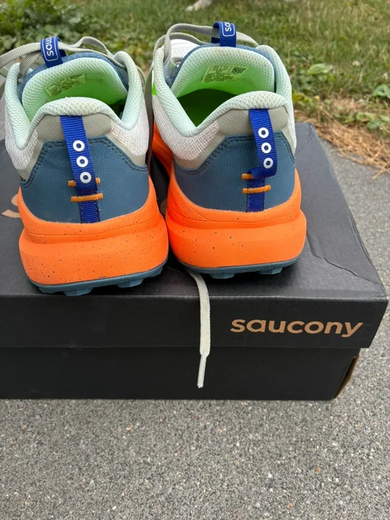 Used Saucony Xodus Ultra 4 bike — image 6 of 9
