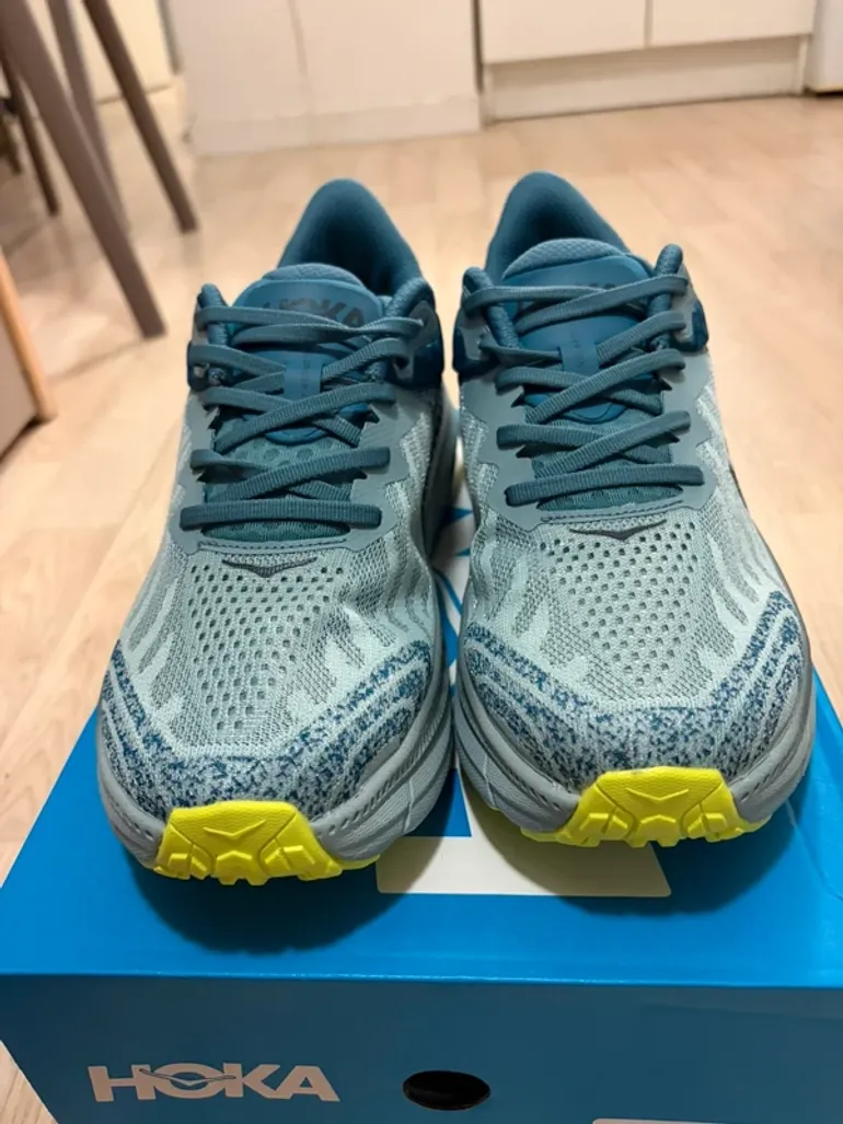 Used Hoka Challenger 7 bike — image 4 of 7