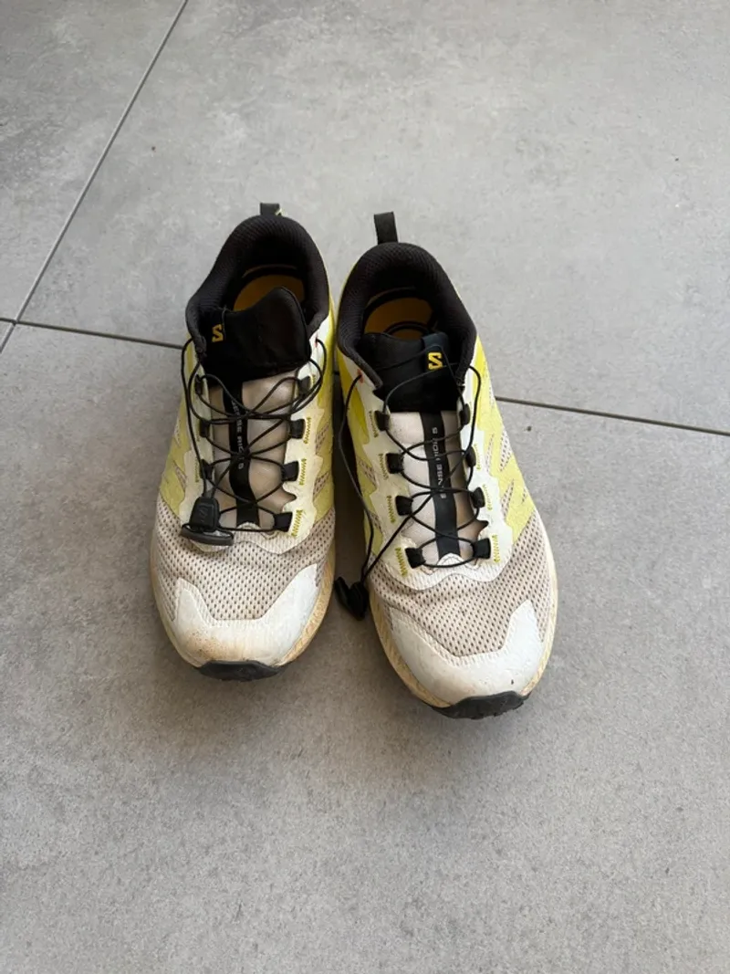 Brugt Genesis Trail Running Shoes