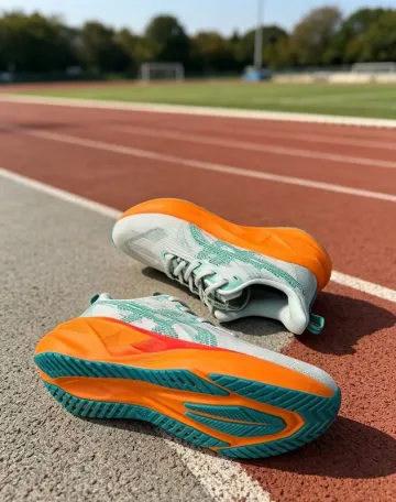 Used Asics Sneakers bike — image 6 of 7