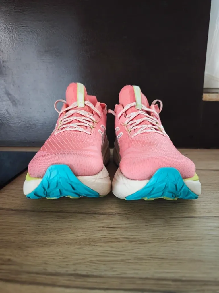 Gebrauchtes Asics Nimbus 27 TR bike — Bild 11 von 15