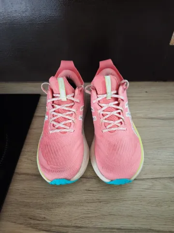 Gebrauchtes Asics Nimbus 27 TR bike — Bild 10 von 15