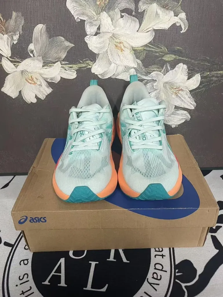 Käytetty Asics Novablast 5 bike — kuva 4 / 9