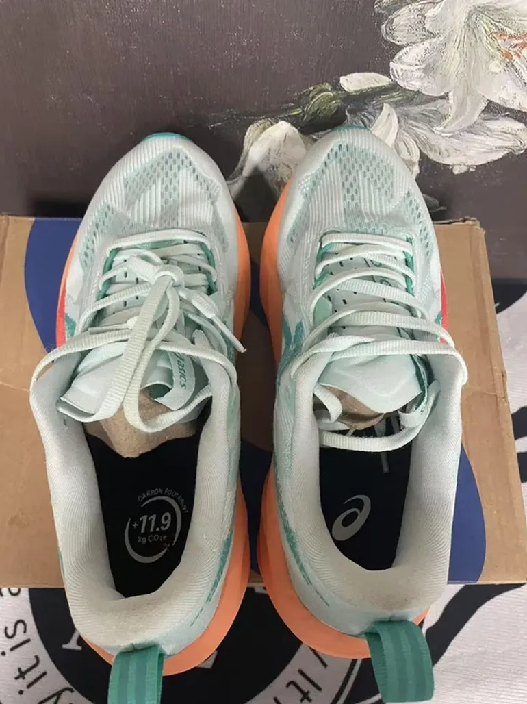 Käytetty Asics Novablast 5 bike — kuva 9 / 9