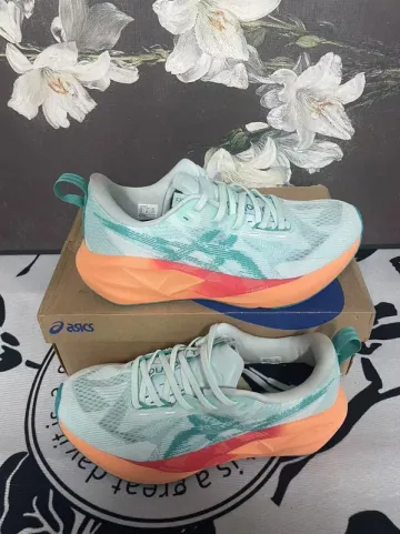 Käytetty Asics Novablast 5 bike — kuva 3 / 9