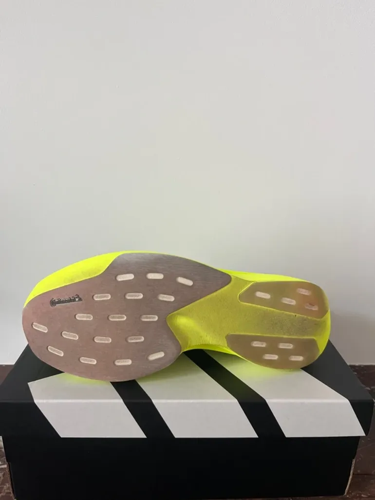 Tweedehands Adidas Evo SL Woven bike — afbeelding 7 van 15
