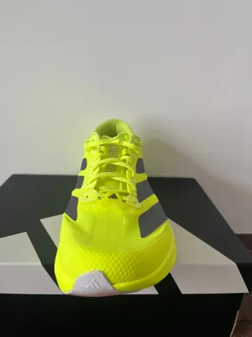 Tweedehands Adidas Evo SL Woven bike — afbeelding 3 van 15