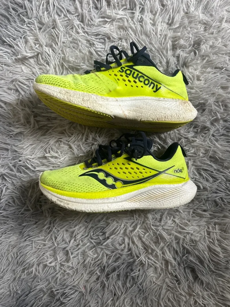 Used Saucony Ride 17 Running Shoes
