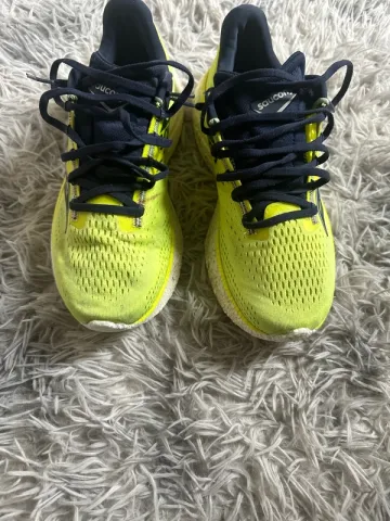 Used Saucony Ride 17 bike — image 7 of 10