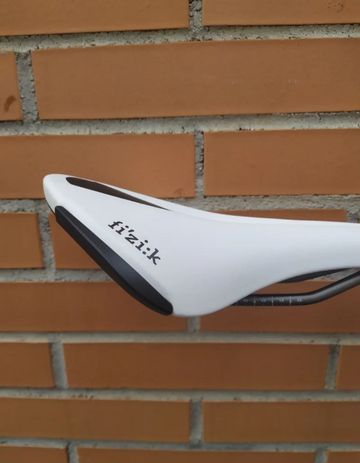 Used Fizik Aliante R3 K;ium 141mm OPEN. – € 70 | buycycle