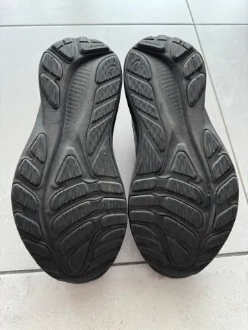 Asics GT-2000 12 bike d'occasion — image 7 sur 8