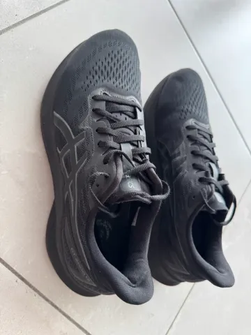 Asics GT-2000 12 bike d'occasion — image 3 sur 8