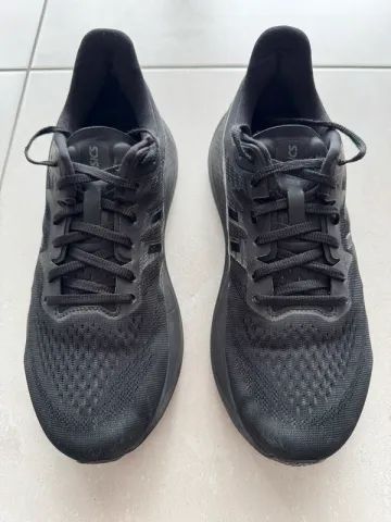 Asics GT-2000 12 bike d'occasion — image 1 sur 8