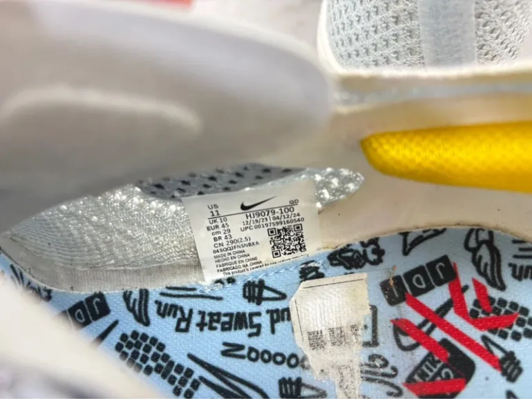 Last ZoomX Vaporfly Next% 3 bike d'occasion — image 12 sur 13