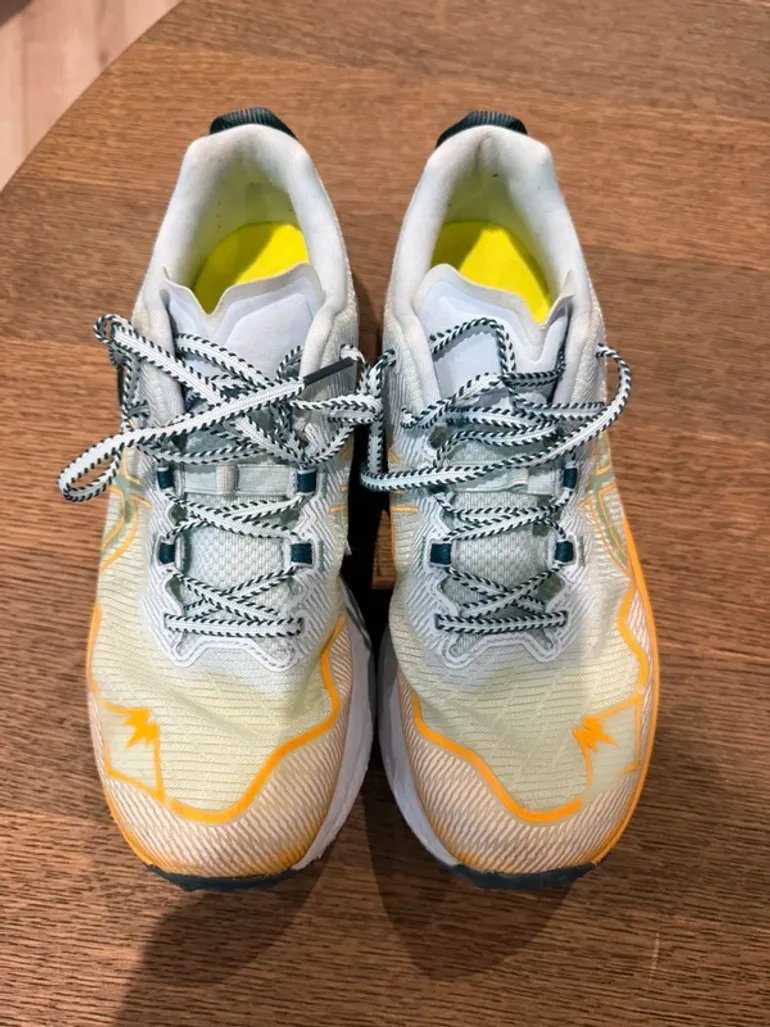 Asics Fujispeed 2 bike d'occasion — image 2 sur 4