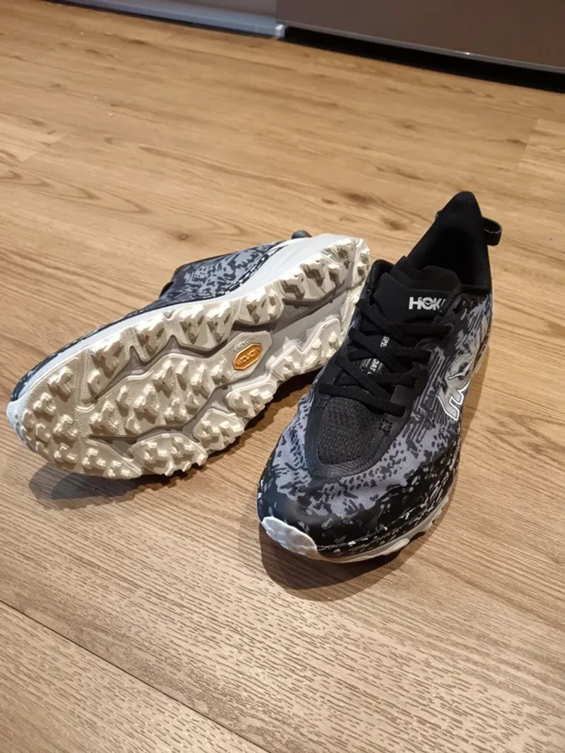 Hoka Speedgoat 6 Running Shoes d'occasion