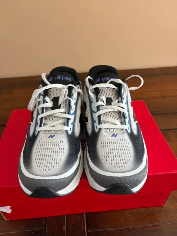 New Balance Ellipse Indigo bike d'occasion — image 1 sur 9