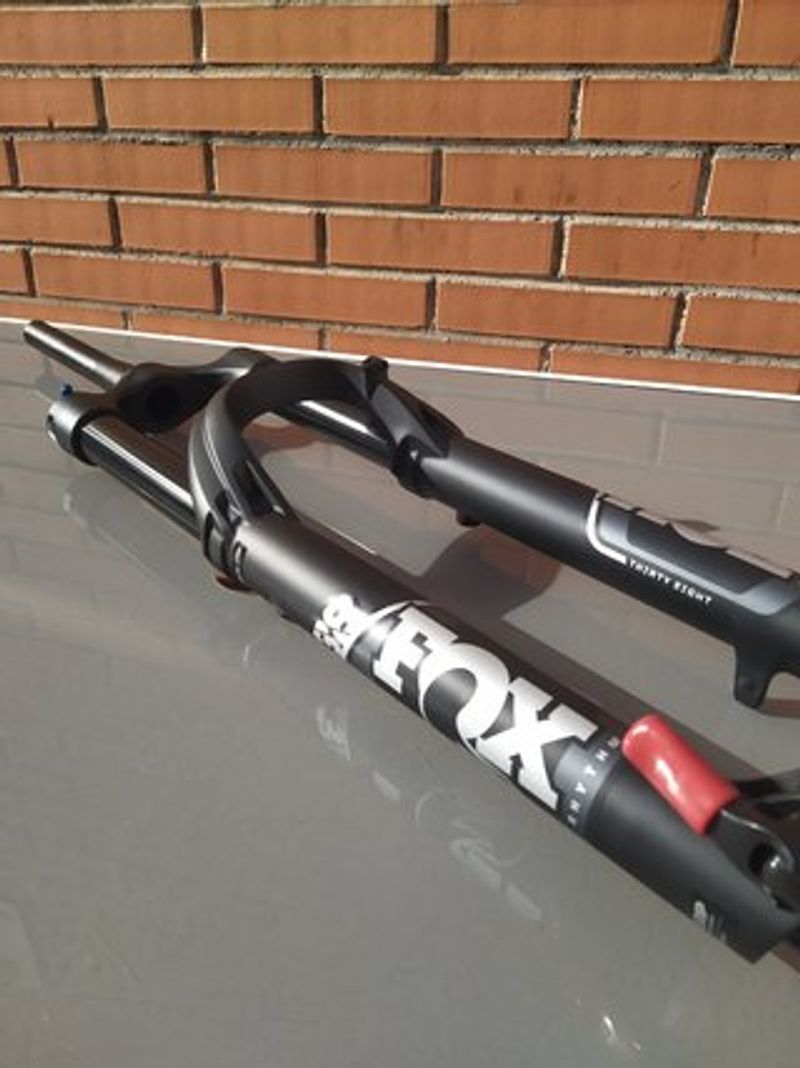 Used Fox 38 RHYTHM 180mm 2023 Fork