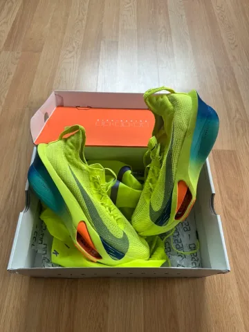 Nike Alphafly 3 bike d'occasion — image 1 sur 15