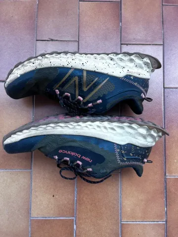 Used New Balance Hierro bike — image 2 of 5