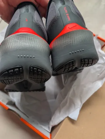 Used Nike Zoom Fly 6 bike — image 7 of 10