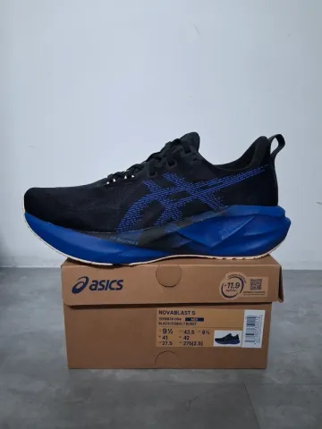 Used Asics Novablast 5 bike — image 1 of 5