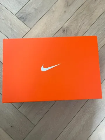 Nike Vomero 18 bike d'occasion — image 12 sur 12