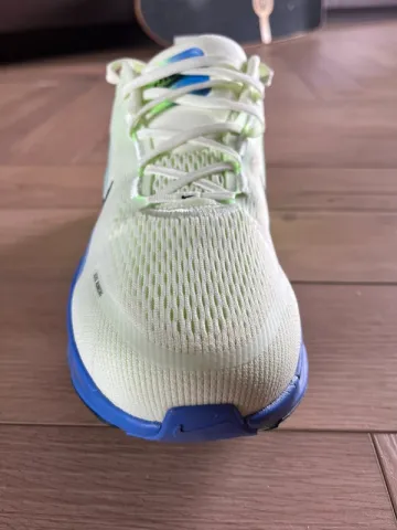 Nike Vomero 18 bike d'occasion — image 5 sur 12