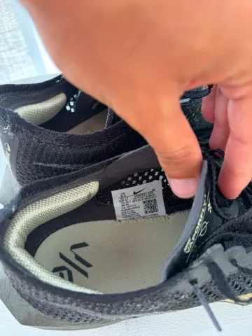 Used Scarpa ZoomX Vaporfly 3 bike — image 3 of 5