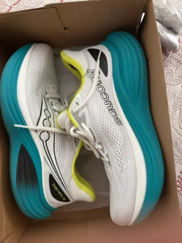 Gebrauchtes Saucony Triumph 24 bike — Bild 3 von 4