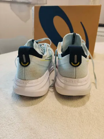 Used Asics Gel Nimbus 27 bike — image 5 of 12