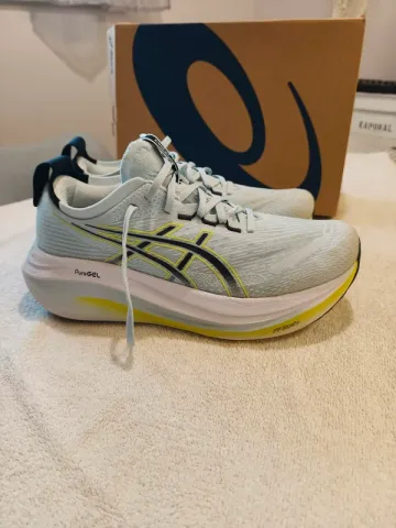 Used Asics Gel Nimbus 27 bike — image 7 of 12