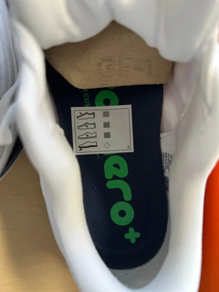 Used Nike Vomero Plus bike — image 2 of 7