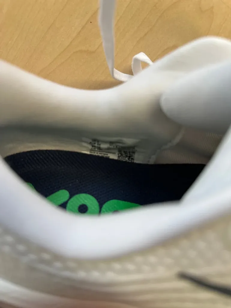 Used Nike Vomero Plus bike — image 3 of 7