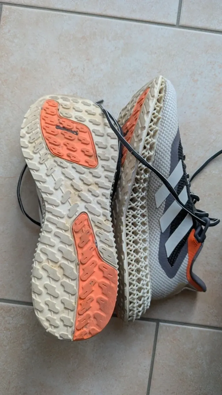 Used Adidas 4DFWD 2 bike — image 4 of 6