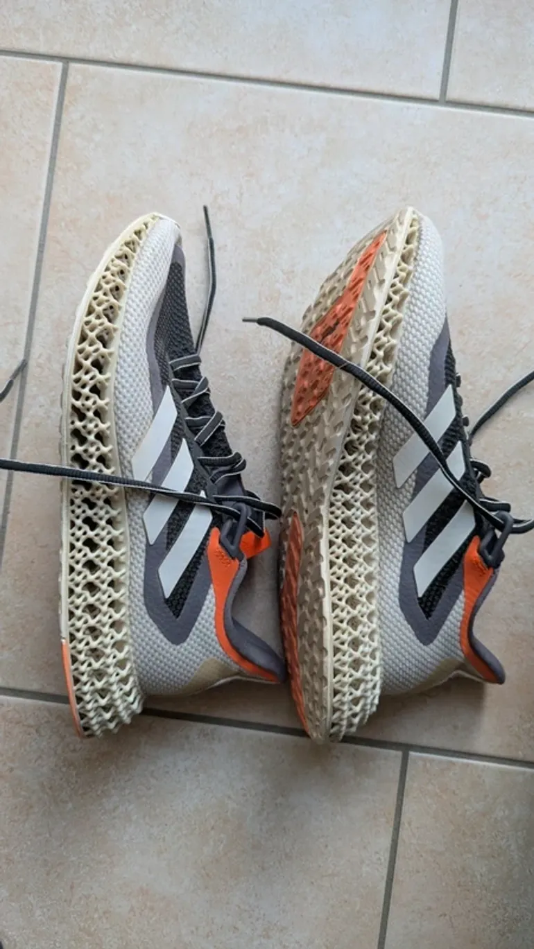 Used Adidas 4DFWD 2 bike — image 3 of 6