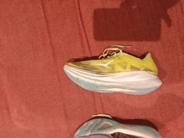 Used Hoka Rocket X2 bike — image 2 of 6