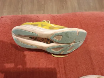 Used Hoka Rocket X2 bike — image 5 of 6