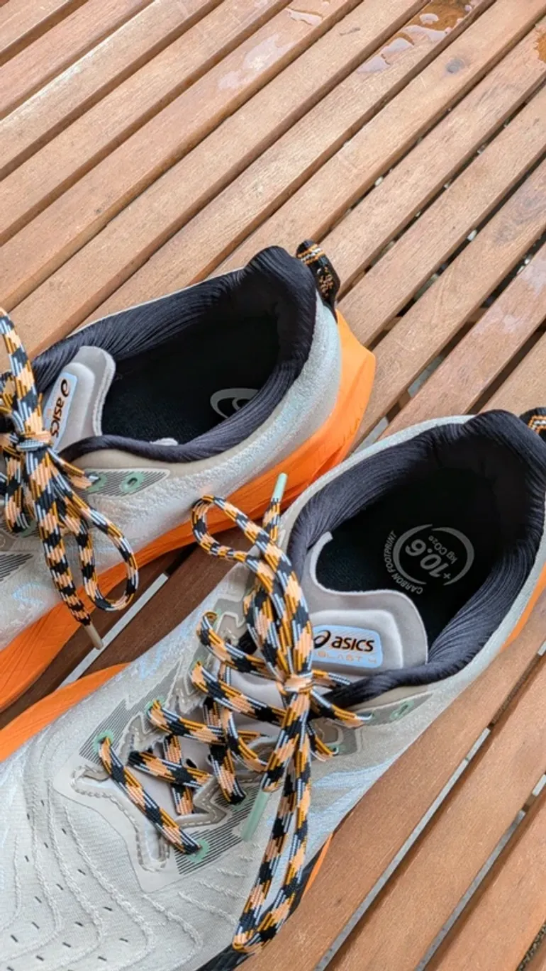 Brugt Asics Novablast TR 4 bike — billede 2 af 5